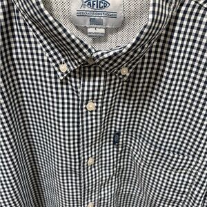 AFTCO Men's Navy and White Gingham Shirt